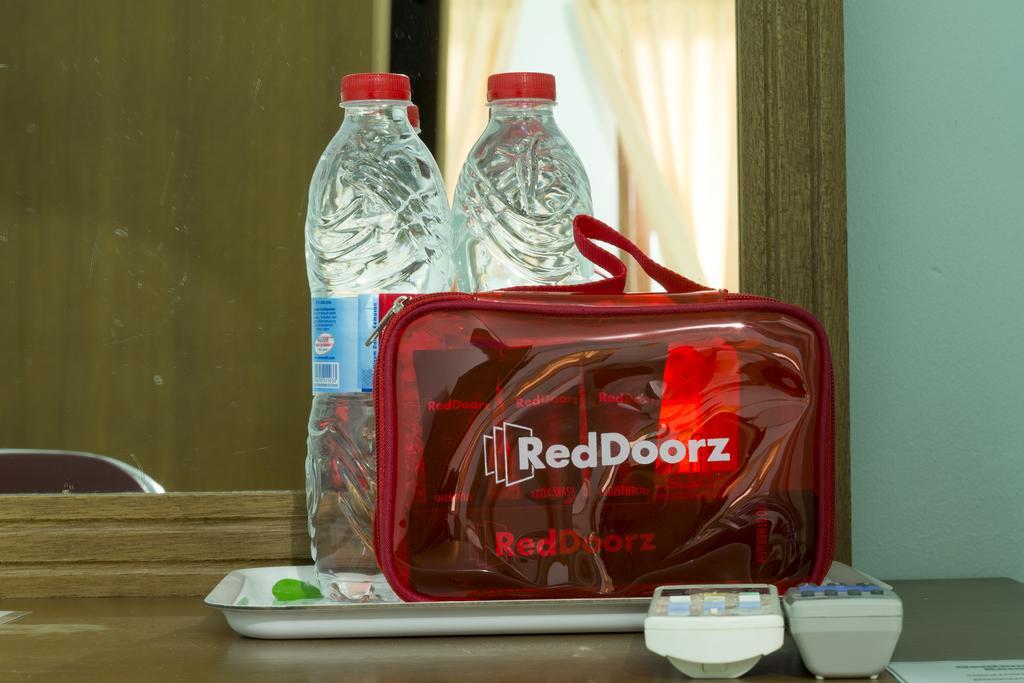 Reddoorz @ Pantai Cemara Sanur Hotel Екстериор снимка