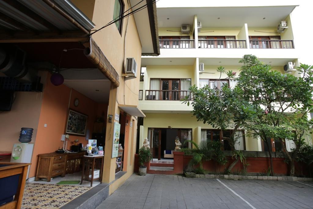 Reddoorz @ Pantai Cemara Sanur Hotel Екстериор снимка
